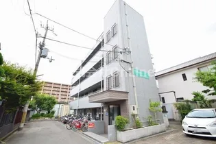 グリーングラス【4階】の外観