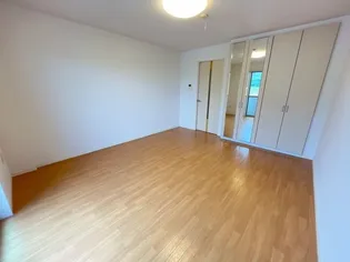 サンタクララ大隅【0102号室】の居間