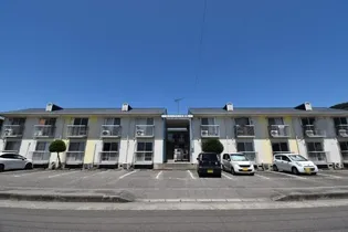 香川県高松市屋島西町【アパート】の外観