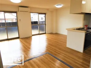 フォブール荒井【0101号室】の居間