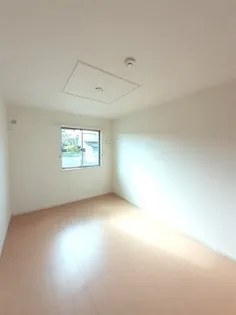 フレスクーラB【1階】の寝室