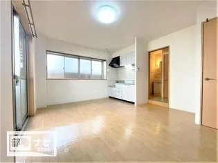 アルコリッチ【0101号室】の内装