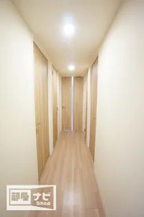 アルファスマート丸亀城西Ⅱ【0904号室】の玄関