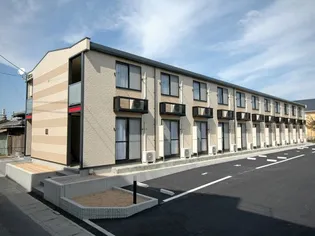 レオパレスタウンコート南矢三【101号室】の外観