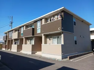 セレブリティ Cの画像