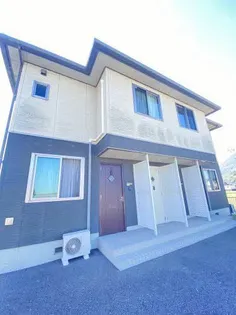 ウィステリア A棟【2階】の外観