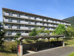 ヴィラナリー屋島 3号棟【4階】の外観