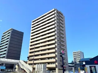 ロイヤルガーデン瓦町駅東【4階】の外観