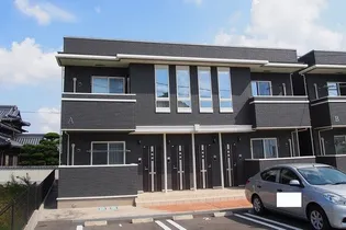 レグザーニ A【1階】の外観