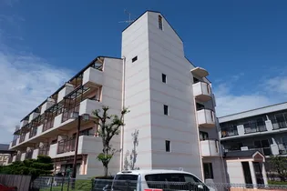 シャレー富士美台【3階】の外観