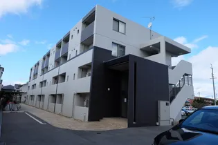 アヴニール・サード【2階】の外観