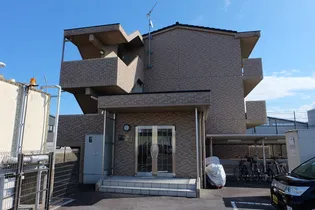 テネレッツァ【2階】の外観