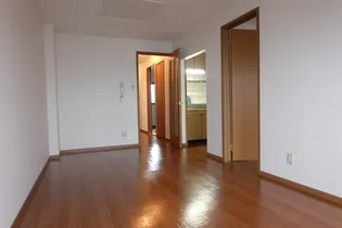 ロジュマンコシノハラ【1階】の居間