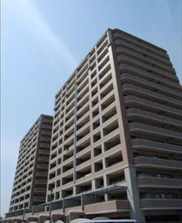 滋賀県野洲市小篠原【マンション】の外観