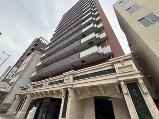 プレジオ本町【5階】の外観