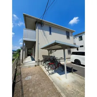 Popolo【2階】の外観