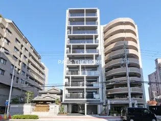 シーズンフラッツ新大阪【3階】の外観