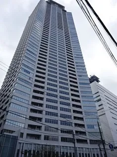 ザ・タワー大阪【45階】の外観