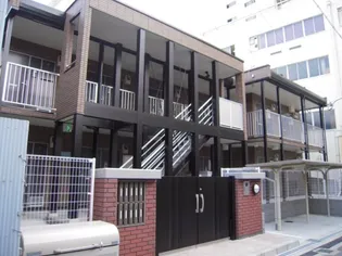 レオパレスフローラ【1階】の外観