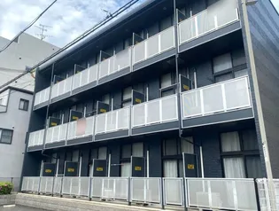 レオパレスパーシモンⅠ【3階】の外観