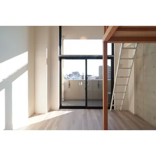 SERENiTE中津【9階】の間取り