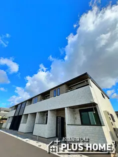 クロス ロード【2階】の外観