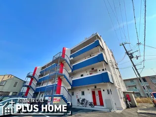 プレゼンス西浜【1階】の外観