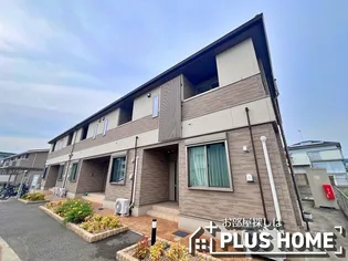 レジナス クスミールの画像