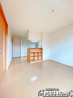 ラ・フェール砂山【1階】の内装