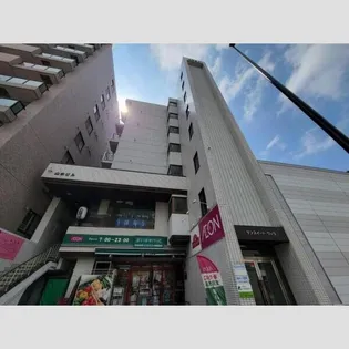サンスイートヴィラ【3階】の外観