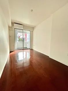 レジディア東麻布【8階】の外観