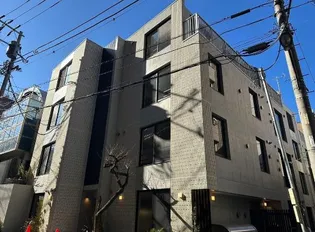 グランパセオ市谷仲之町【1階】の外観