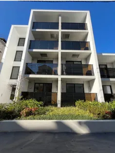 東京都新宿区大久保2丁目【マンション】の外観