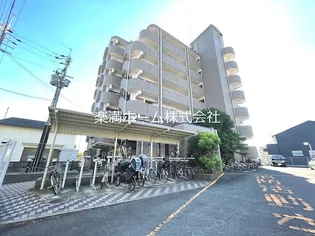 プレミエールクラーテ【5階】の外観