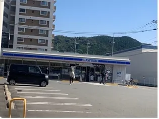 ラ・バンブーシャポーA【201号室】の周辺