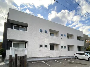 セレーナ前原【102号室】の外観