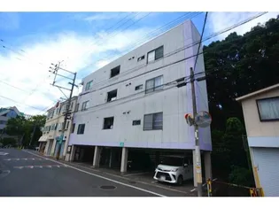 ニューウィステリア春日【3階】の外観