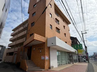 ワールドホンダ福岡ビルの画像