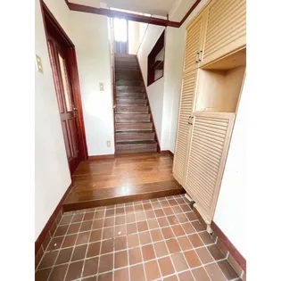 ケイ美容室ビル【1号室】の玄関