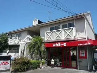 ビラージュ古賀【101号室】の外観