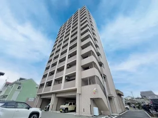 福岡県宗像市赤間3丁目【マンション】の外観