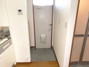 イデアハイツⅡ【103号室】の玄関