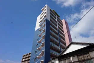 福岡県古賀市天神1丁目【マンション】の外観