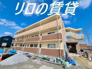 アヴェニール横田【2階】の外観