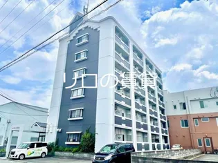 福岡県飯塚市川津【マンション】の外観