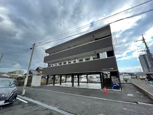 福岡県北九州市八幡西区折尾4丁目【アパート】の外観