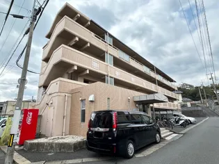 福岡県北九州市八幡西区折尾4丁目【マンション】の外観