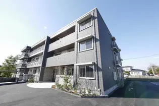 ロイヤルパーク本城の画像