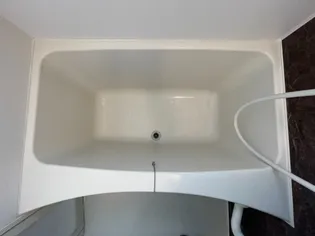 第2シャトル香椎【101号室】の風呂