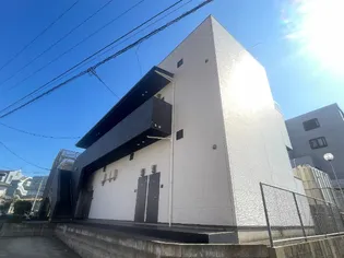 CREAVITA香椎駅東の画像